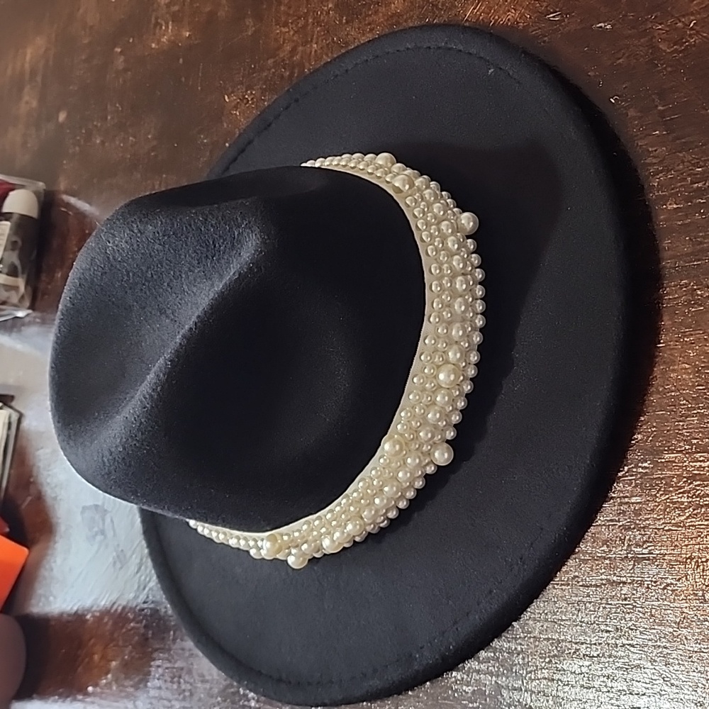 Fedora Hat with Pearls